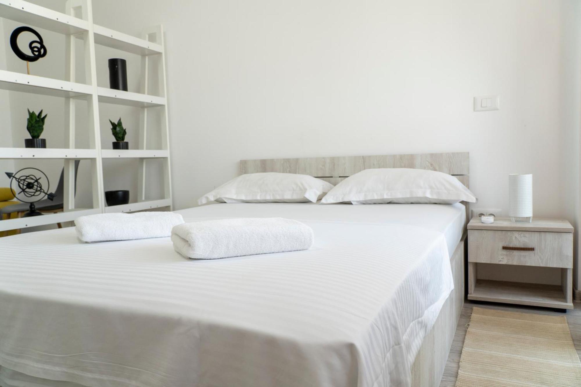 Center Apartment Palas Mall View 이아시 외부 사진